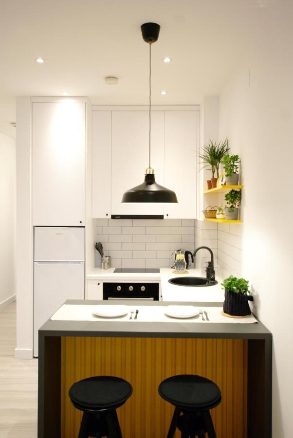 Banana Apartments バトゥーミ エクステリア 写真